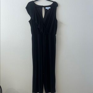 Emma & Michele Black Sleeveless Jumpsuit with Wide-Leg Design